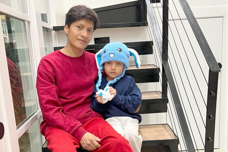 Father and son freed from Texas ICE facility, back in Minnesota